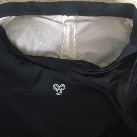 TNA TnaBUTTER Bound Sports Tank - New with Tags - Host Pick - Picture 8 of 10